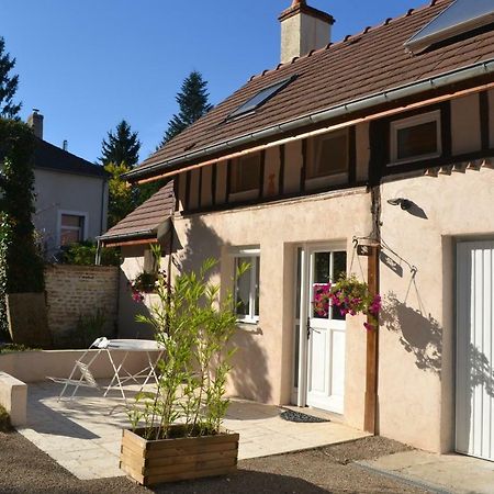 La Licorne Bed & Breakfast Lamarche-Sur-Saone Bagian luar foto